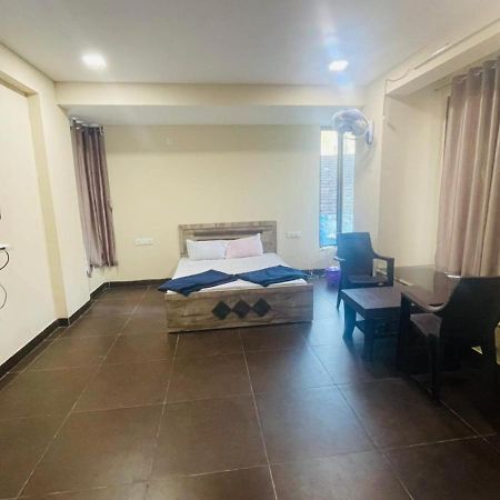 Bliss Rooms อลีบาก ภายนอก รูปภาพ