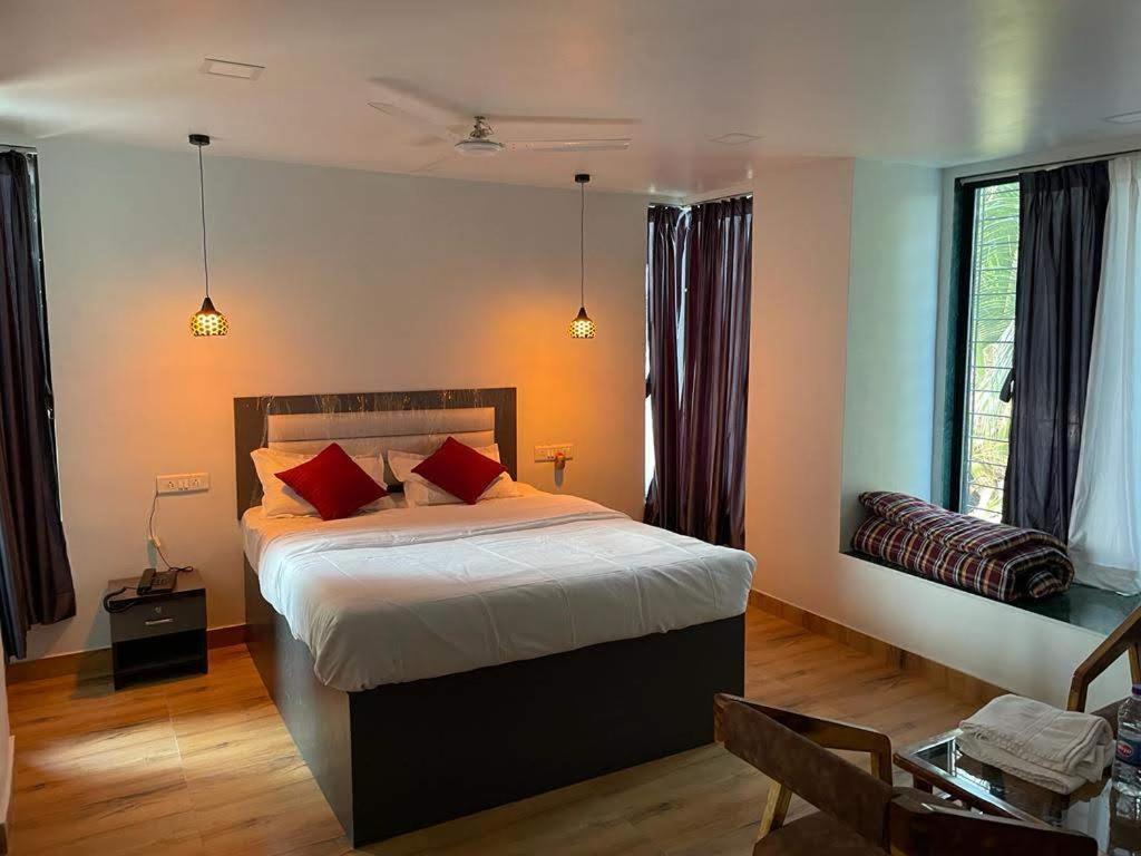 Bliss Rooms อลีบาก ภายนอก รูปภาพ