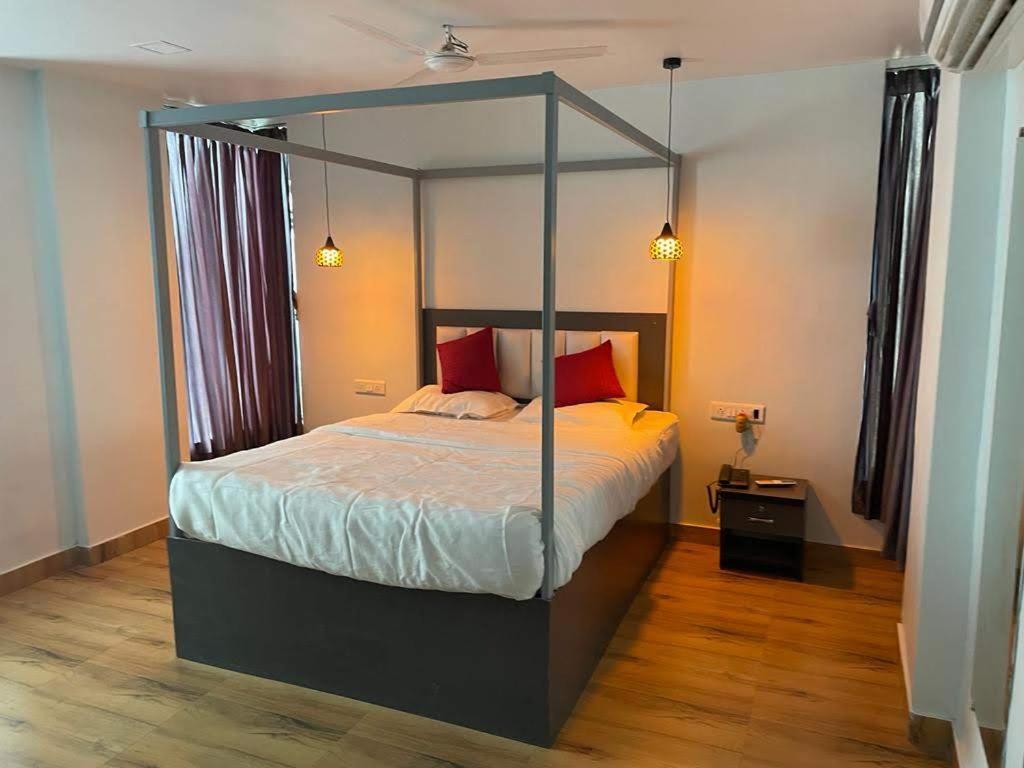 Bliss Rooms อลีบาก ภายนอก รูปภาพ